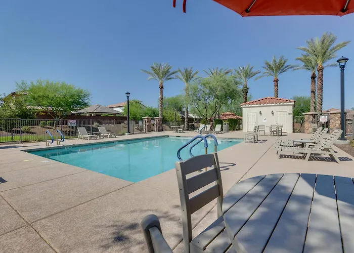 Monthly Near Dtwn | Workspace | Ev Charger Holiday home *