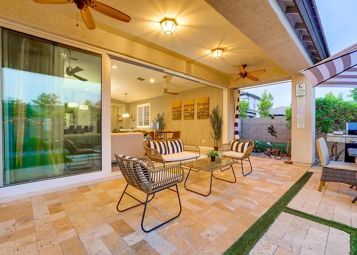 Holiday home Monthly Near Dtwn | Workspace | Ev Charger